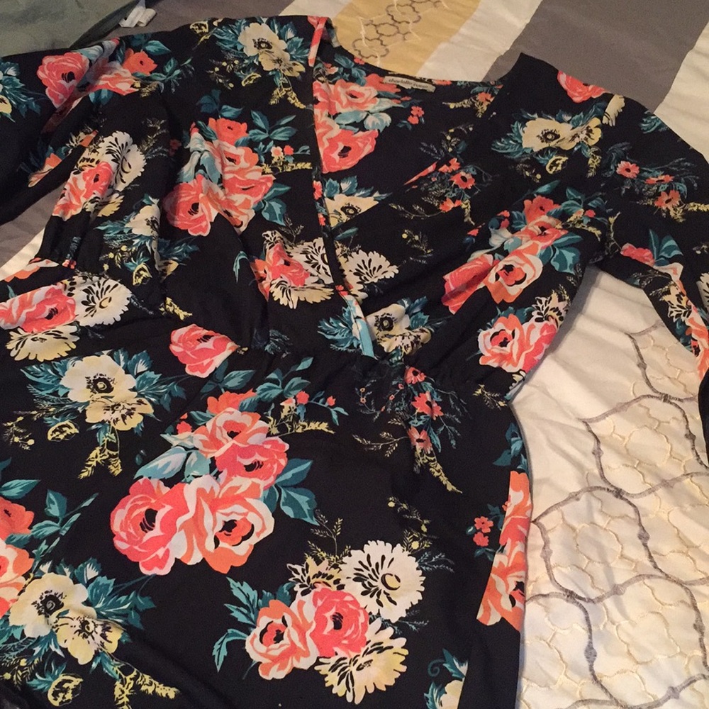 Romper - Picture 2 of 2